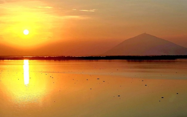 thuê xe đi Tây Ninh