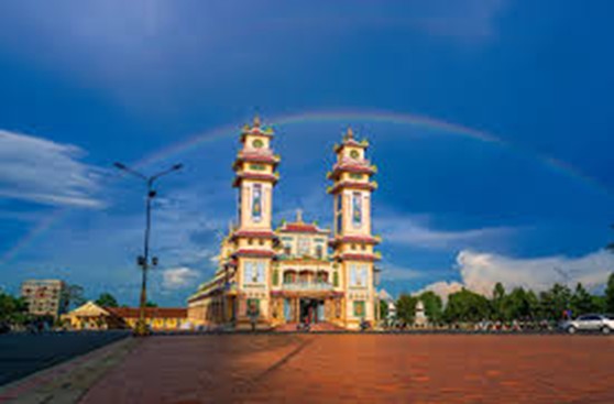 thuê xe 4 chỗ đi Tây Ninh