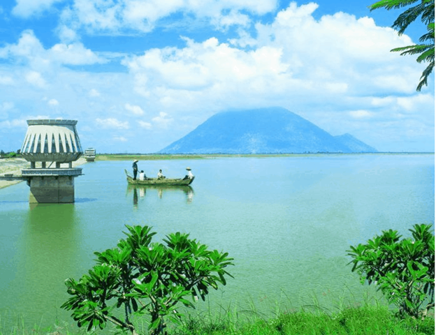 đặt xe 4 chỗ đi Tây Ninh
