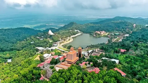 thuê xe 16 chỗ đi Thất Sơn