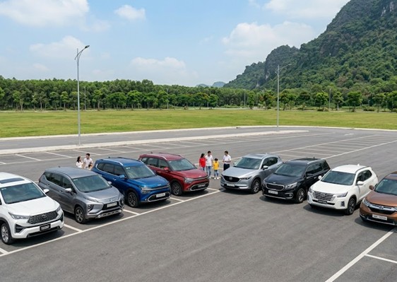 xe hợp đồng đi Tây Ninh